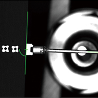 Perpendicularity between the guide pin and the oluminum foil